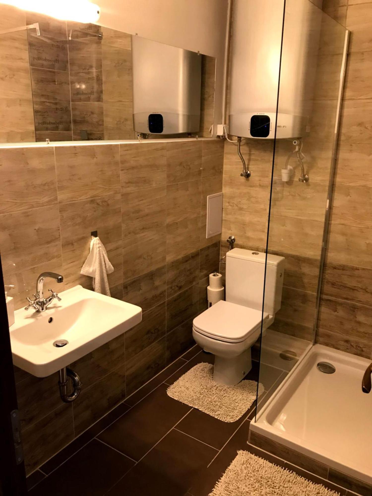 埃格尔Dany Rose Apartman公寓 外观 照片