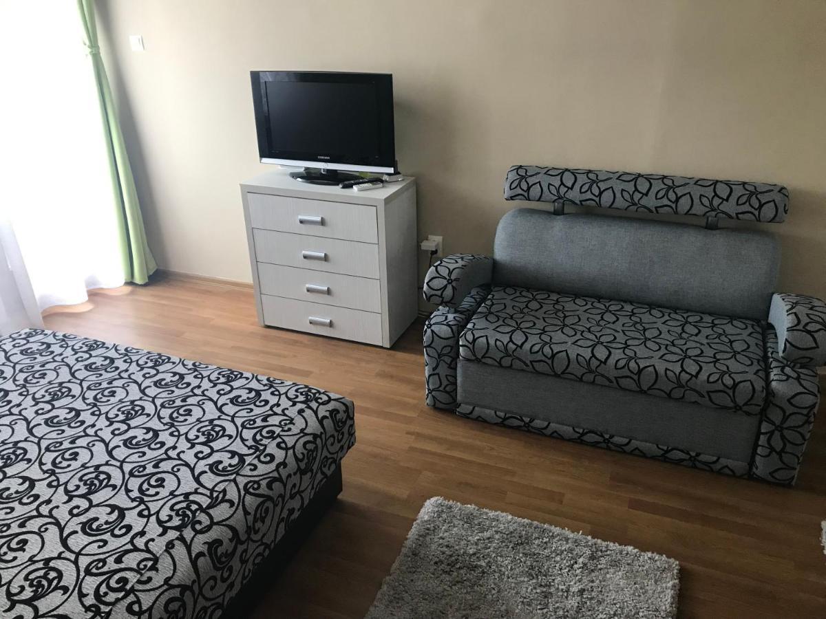 埃格尔Dany Rose Apartman公寓 外观 照片