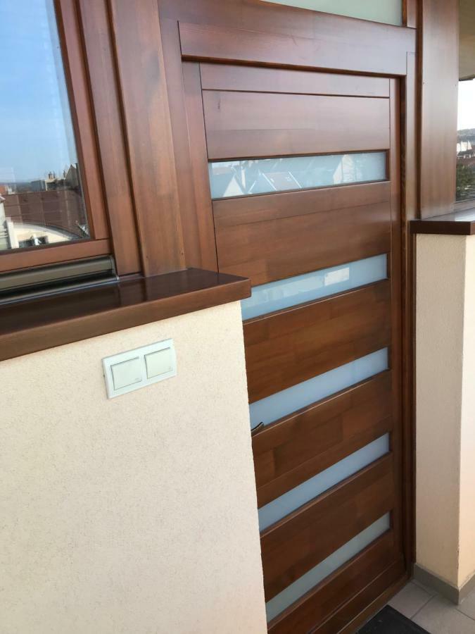 埃格尔Dany Rose Apartman公寓 外观 照片